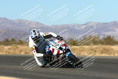 media/Feb-13-2022-SoCal Trackdays (Sun) [[c9210d39ca]]/Turn 7 Inside (1040am)/